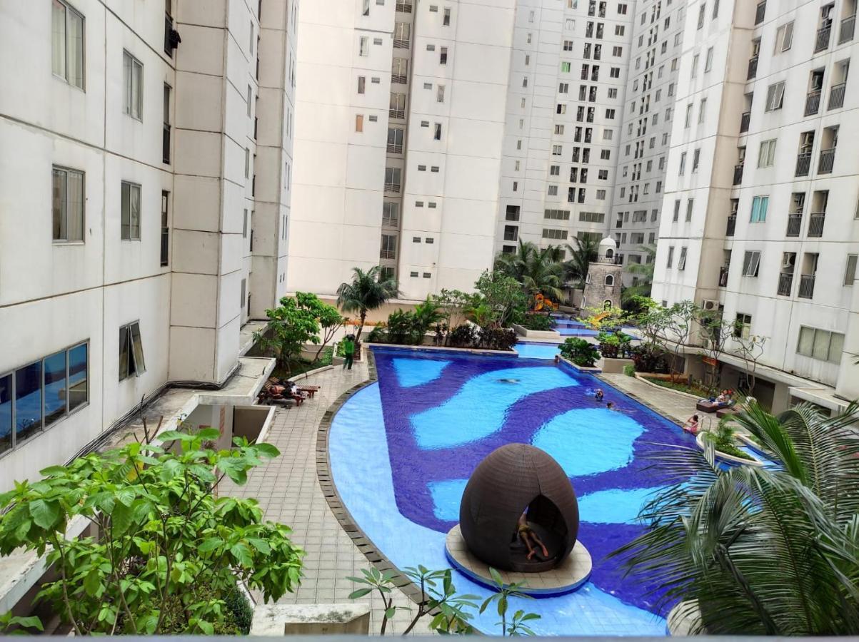 Apartemen Bassura City By Maezura Property ジャカルタ エクステリア 写真