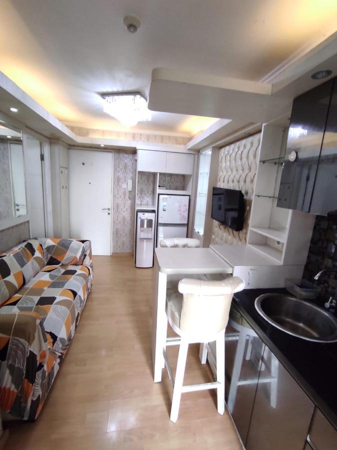 Apartemen Bassura City By Maezura Property ジャカルタ エクステリア 写真