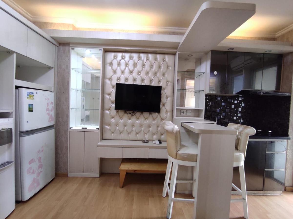 Apartemen Bassura City By Maezura Property ジャカルタ エクステリア 写真
